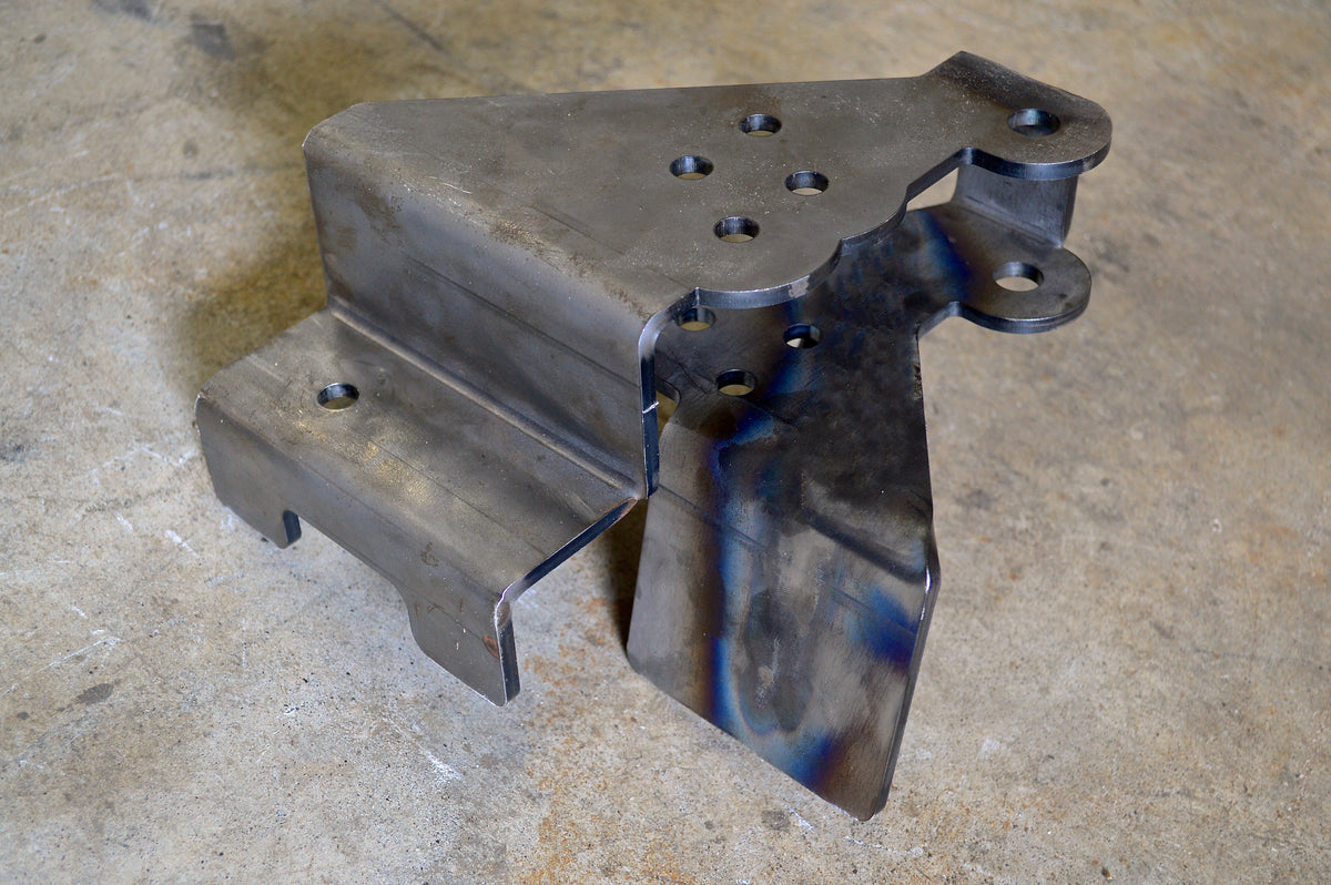 テンダーロイン BAJA クルーネック Axle Track Bar Bracket OTA (over the axle) – Ironman4x4fab LLC