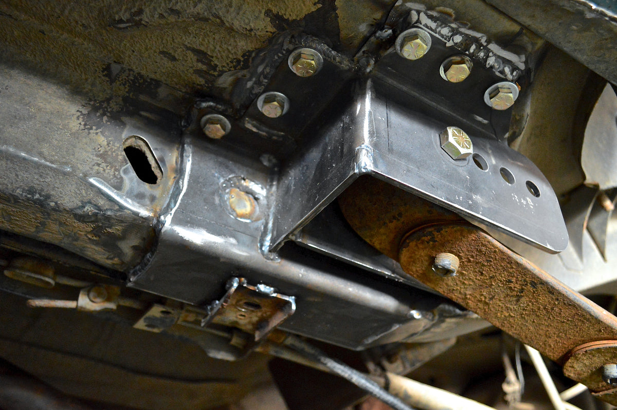 XJ Leaf Spring Mount Stretch Kit Ironman4x4fab LLC